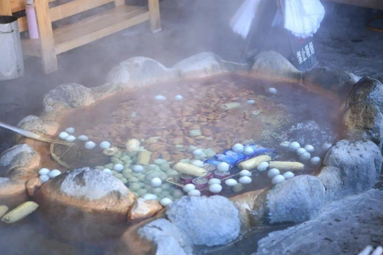 Boiled Hot Spring Eggs