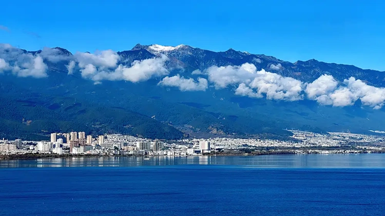 Cangshan Mountain Erhai Lake